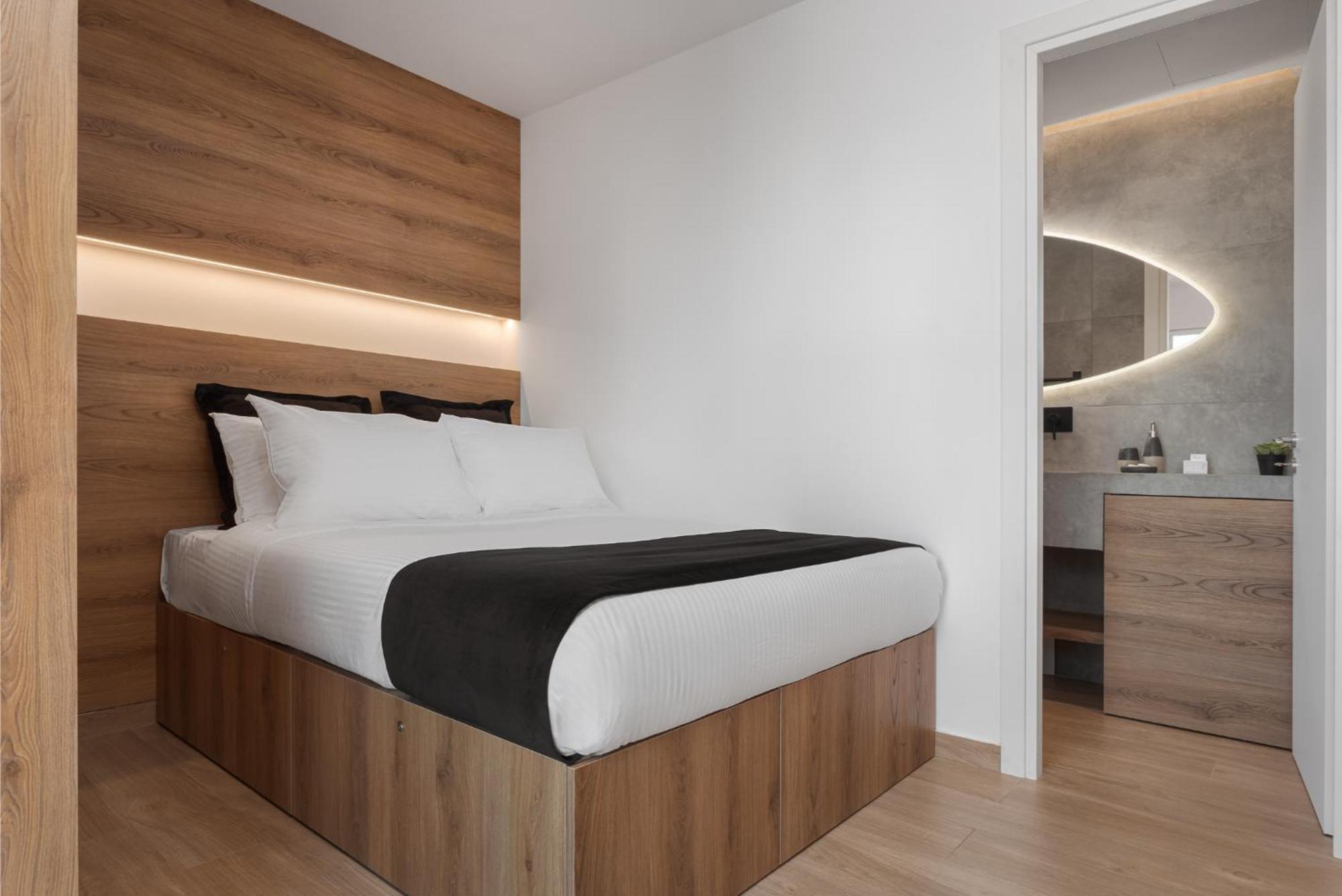 Athenian Riviera Seaside Suite Exterior photo